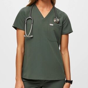 Figs Dark Green Short Sleeve Scrub Top